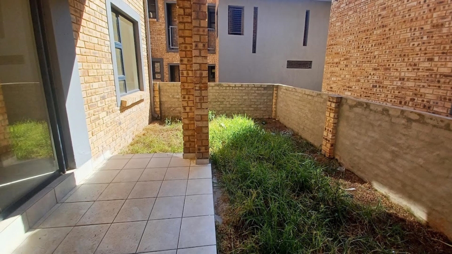 3 Bedroom Property for Sale in Cloverdene Gauteng