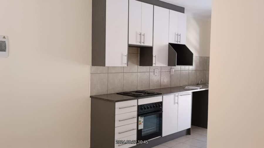 3 Bedroom Property for Sale in Cloverdene Gauteng