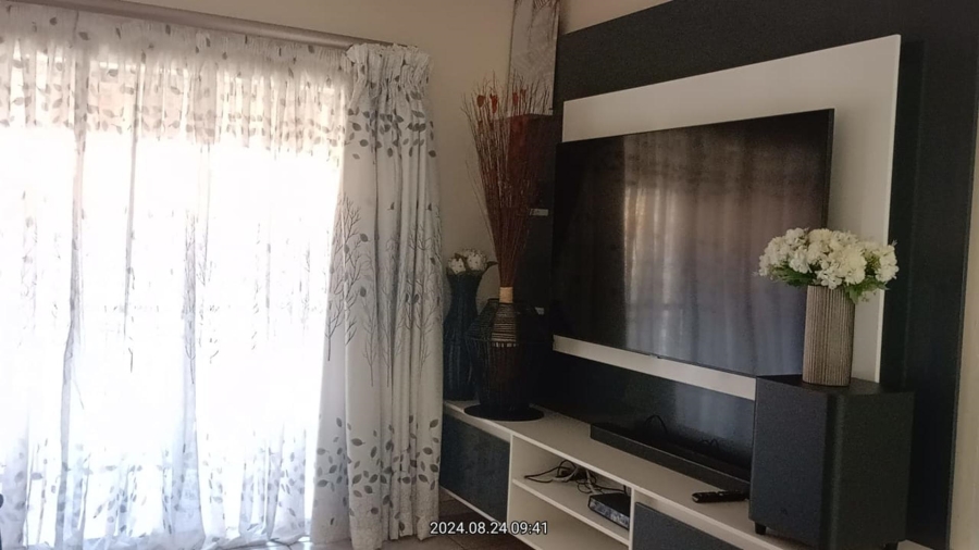 3 Bedroom Property for Sale in Crystal Park Gauteng