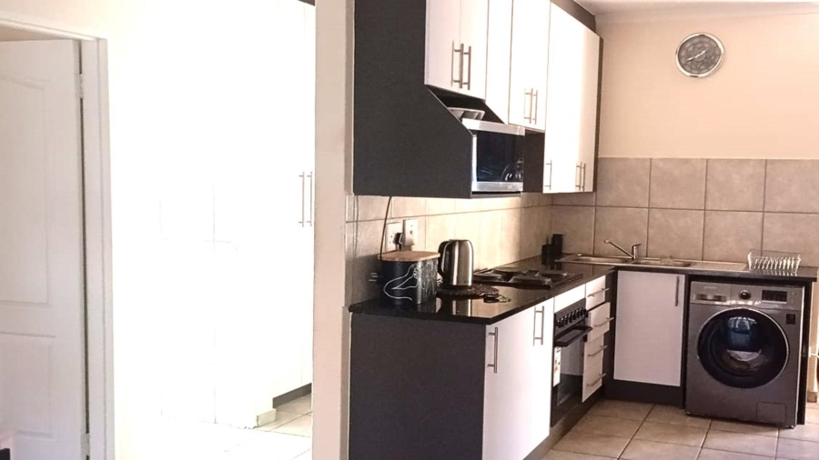 3 Bedroom Property for Sale in Crystal Park Gauteng