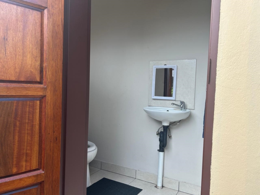 To Let 3 Bedroom Property for Rent in Waverley Gauteng