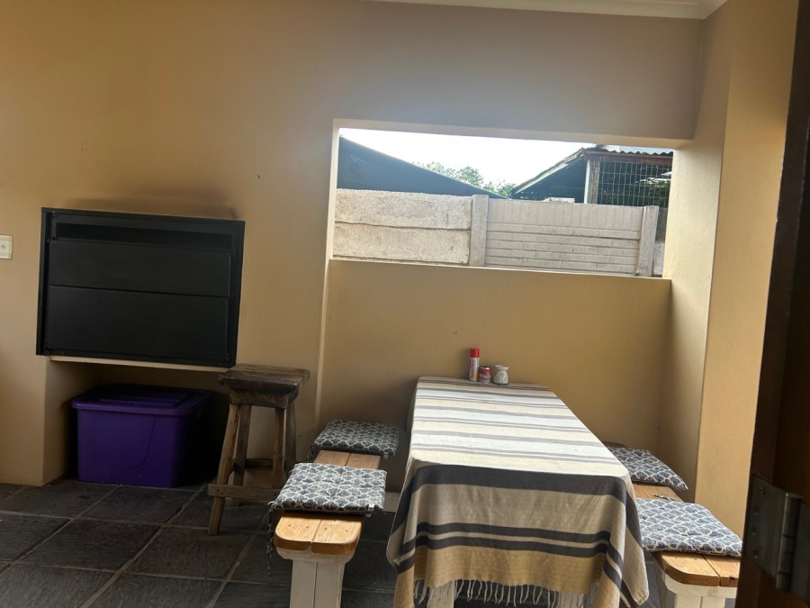 To Let 3 Bedroom Property for Rent in Waverley Gauteng