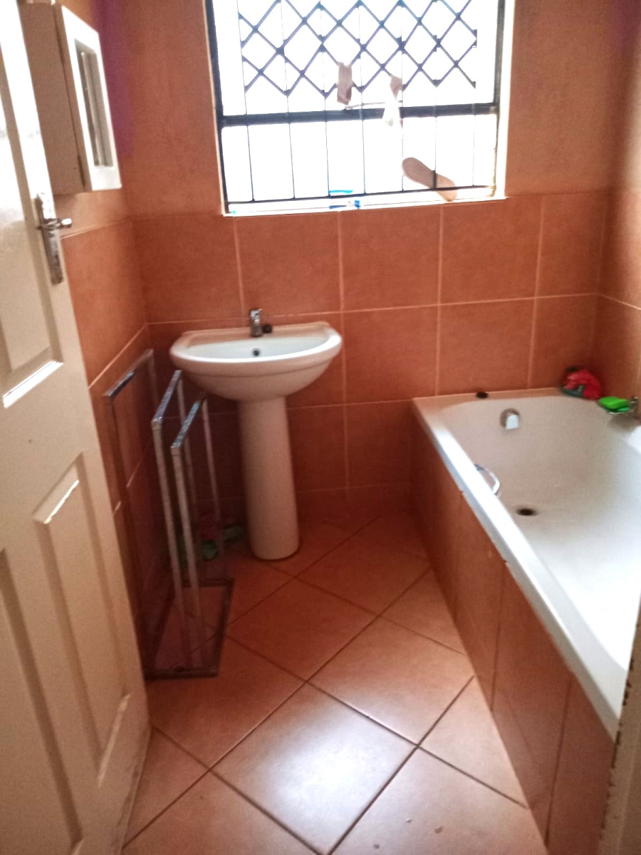 4 Bedroom Property for Sale in The Orchards Gauteng