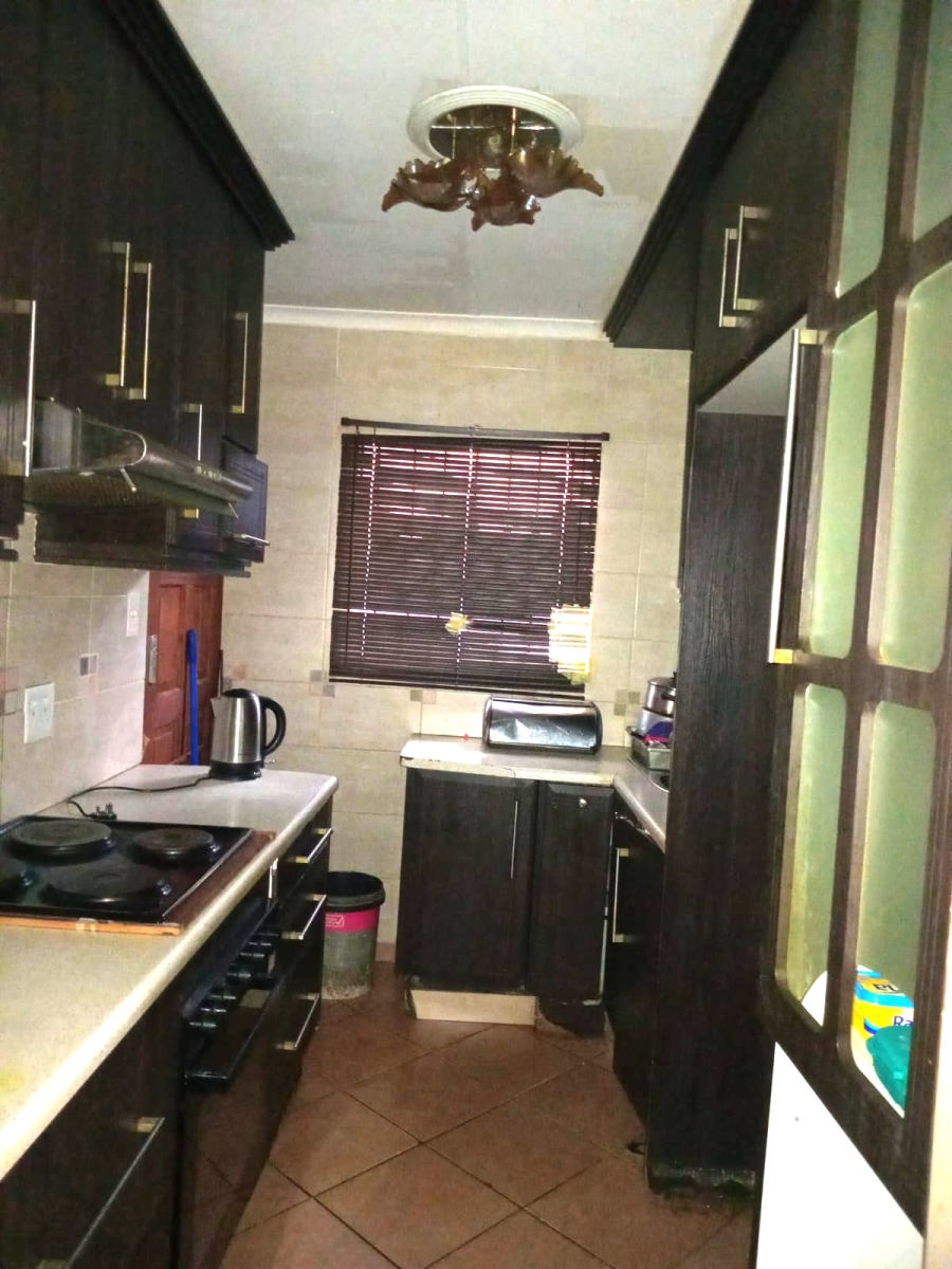 4 Bedroom Property for Sale in The Orchards Gauteng