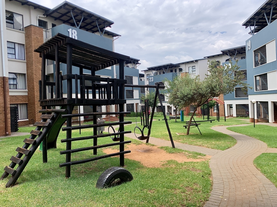 2 Bedroom Property for Sale in Linbro Park Gauteng