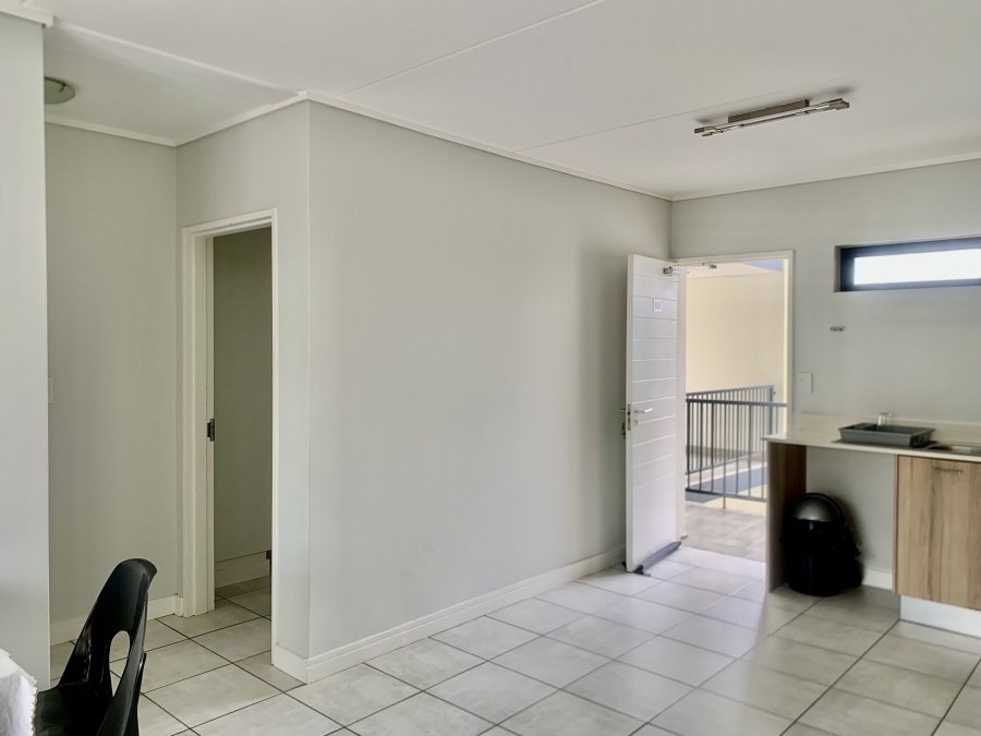 To Let 2 Bedroom Property for Rent in Linbro Park Gauteng