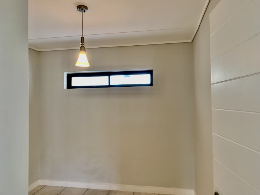 To Let 2 Bedroom Property for Rent in Linbro Park Gauteng