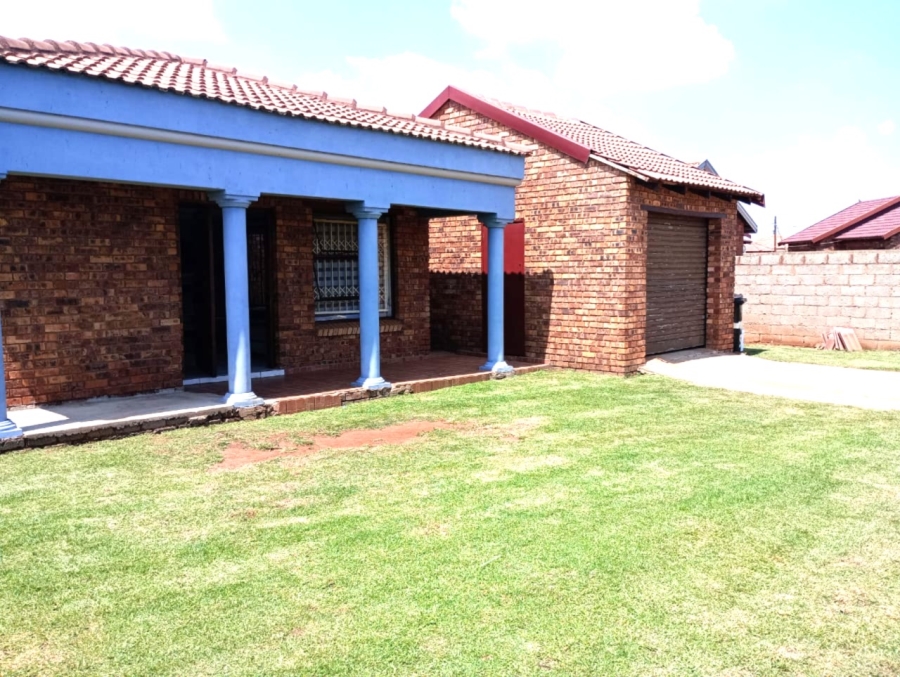 3 Bedroom Property for Sale in Vosloorus Gauteng