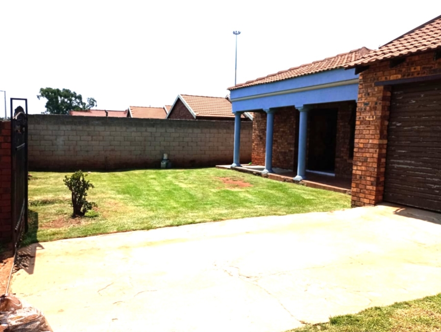 3 Bedroom Property for Sale in Vosloorus Gauteng