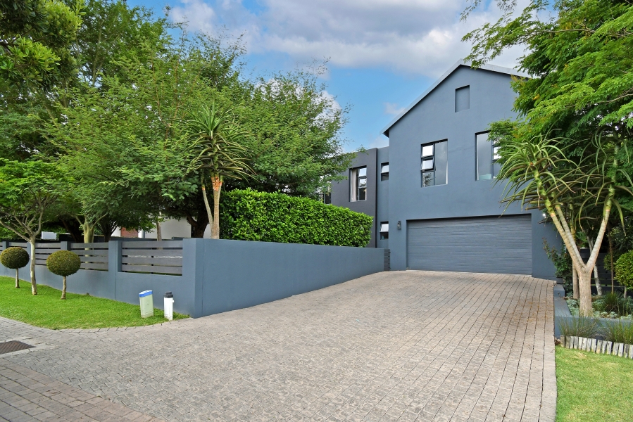 4 Bedroom Property for Sale in Copperleaf Estate Gauteng