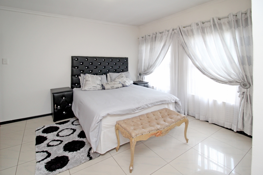 3 Bedroom Property for Sale in Kyalami Gauteng