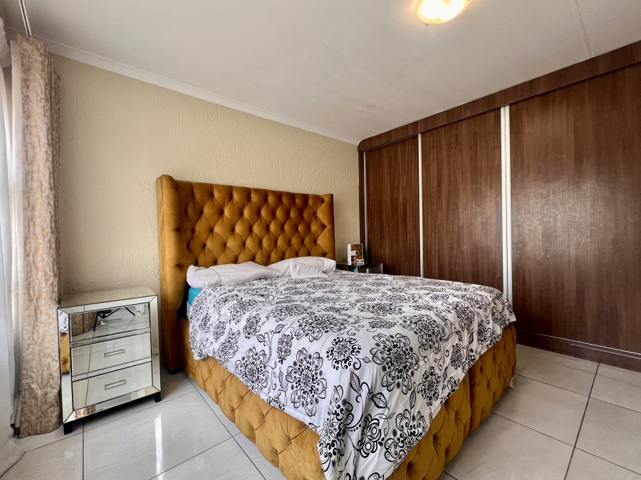 3 Bedroom Property for Sale in Lonehill Gauteng