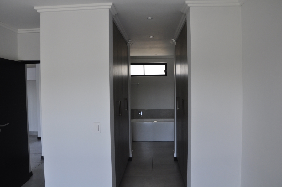 2 Bedroom Property for Sale in Sandown Gauteng