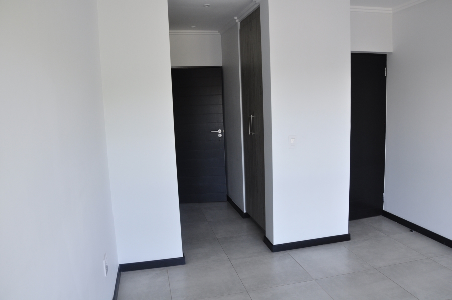 2 Bedroom Property for Sale in Sandown Gauteng