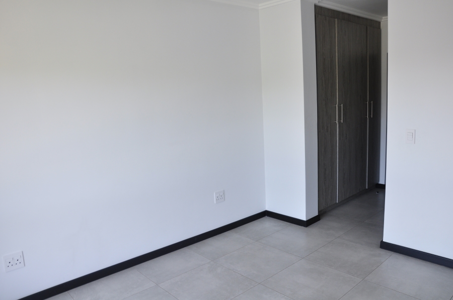 2 Bedroom Property for Sale in Sandown Gauteng