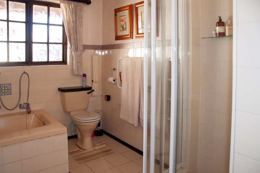 4 Bedroom Property for Sale in Paulshof Gauteng