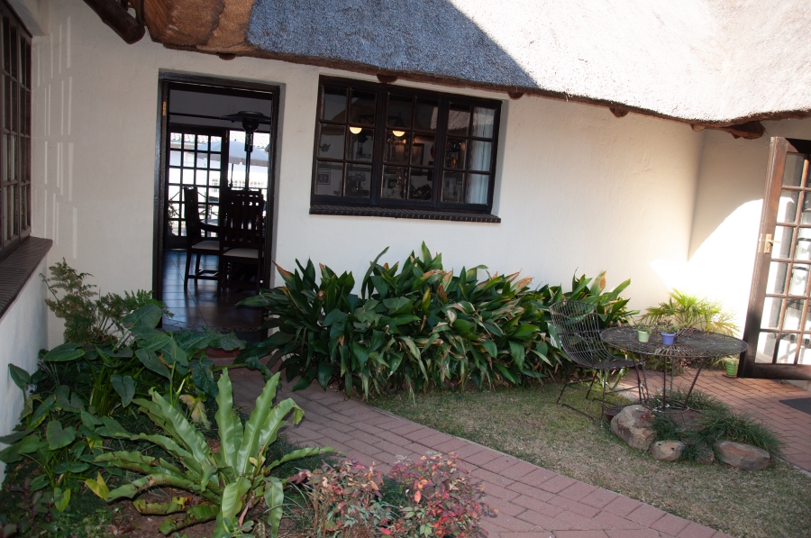 4 Bedroom Property for Sale in Paulshof Gauteng