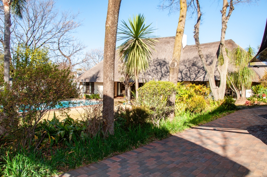 4 Bedroom Property for Sale in Paulshof Gauteng