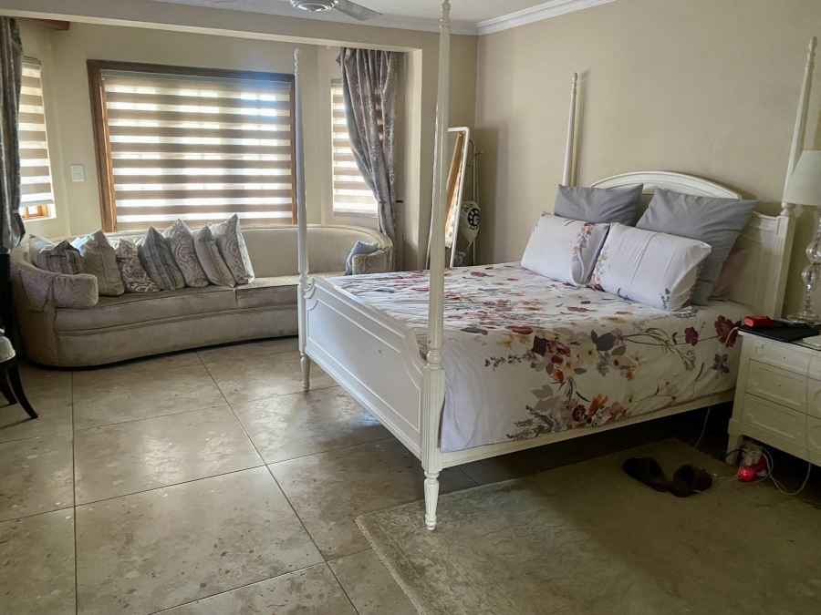 6 Bedroom Property for Sale in Edenburg Gauteng