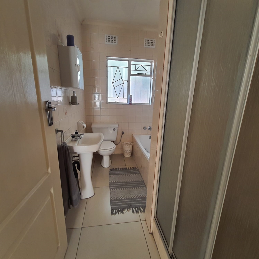 4 Bedroom Property for Sale in Sharon Park Gauteng