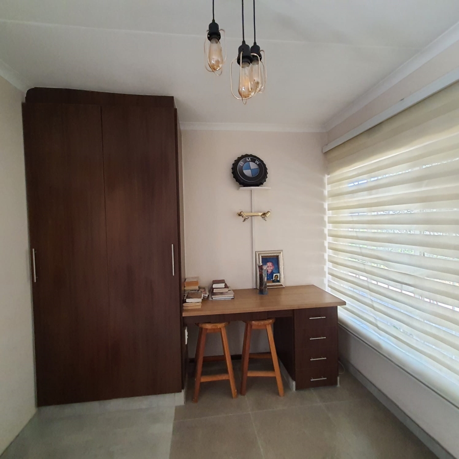 4 Bedroom Property for Sale in Sharon Park Gauteng