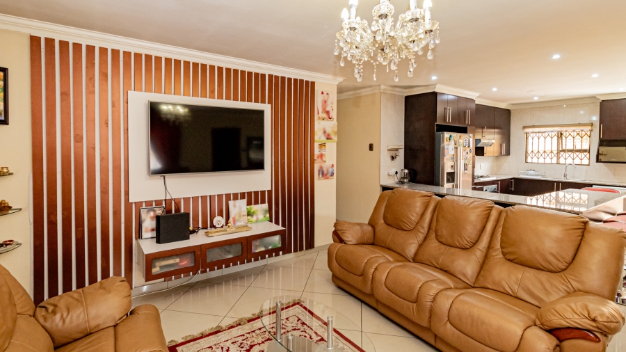 3 Bedroom Property for Sale in New Redruth Gauteng