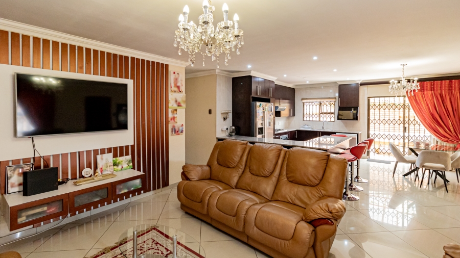 3 Bedroom Property for Sale in New Redruth Gauteng