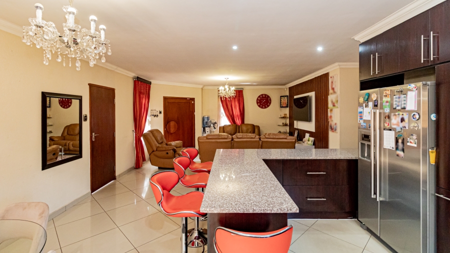 3 Bedroom Property for Sale in New Redruth Gauteng