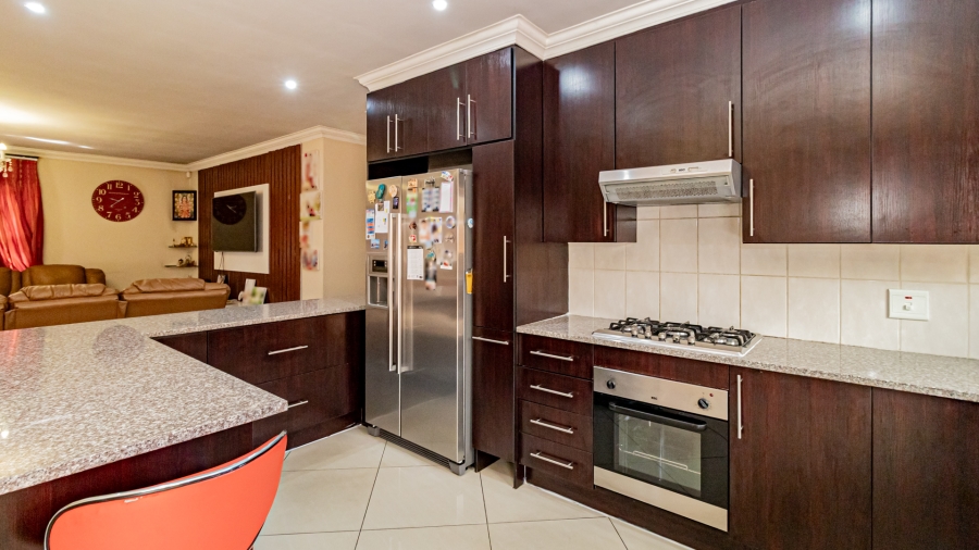 3 Bedroom Property for Sale in New Redruth Gauteng