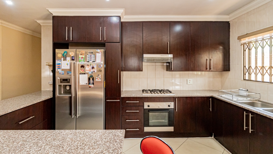 3 Bedroom Property for Sale in New Redruth Gauteng