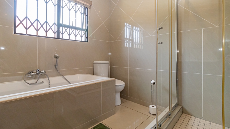 3 Bedroom Property for Sale in New Redruth Gauteng