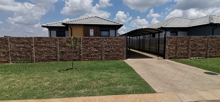 3 Bedroom Property for Sale in Sky City Gauteng