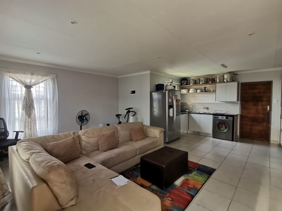 3 Bedroom Property for Sale in Sky City Gauteng