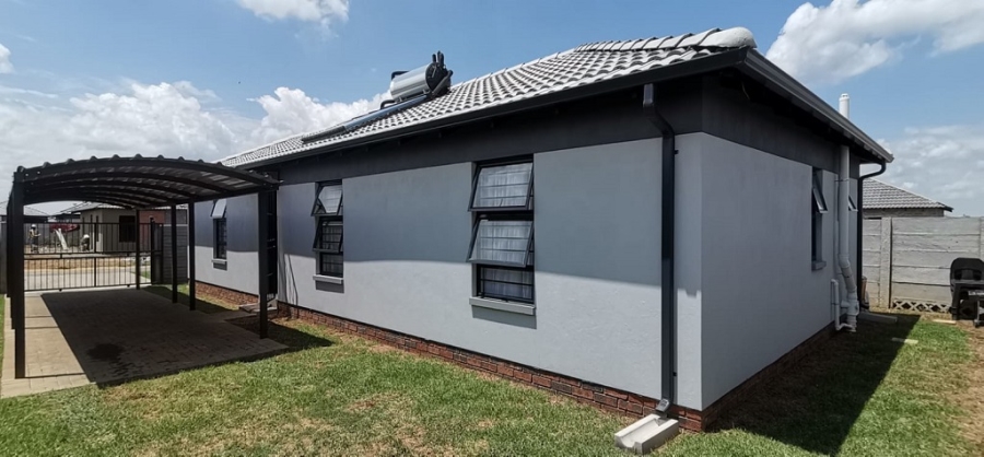 3 Bedroom Property for Sale in Sky City Gauteng