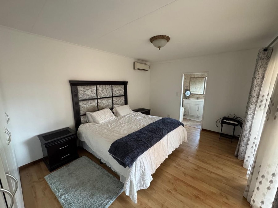 4 Bedroom Property for Sale in Bartlett Gauteng
