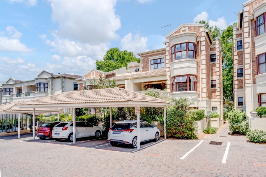 2 Bedroom Property for Sale in Bryanston Gauteng