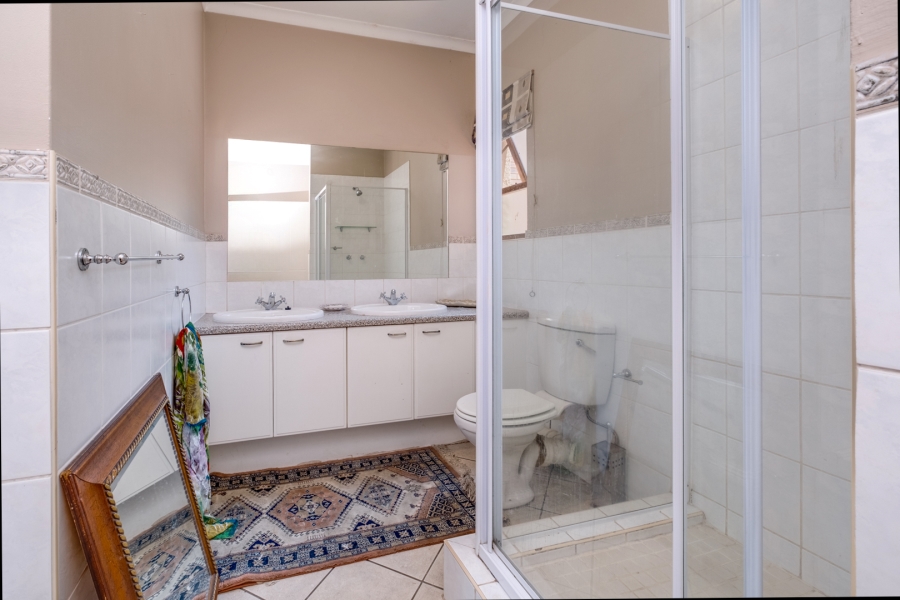 2 Bedroom Property for Sale in Bryanston Gauteng