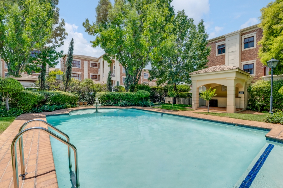 2 Bedroom Property for Sale in Bryanston Gauteng