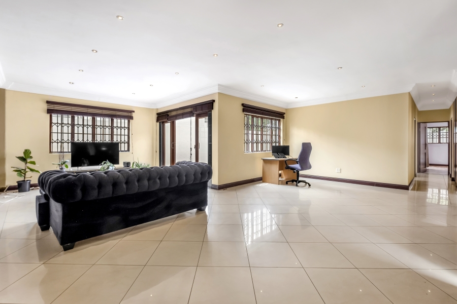 3 Bedroom Property for Sale in Linden Gauteng