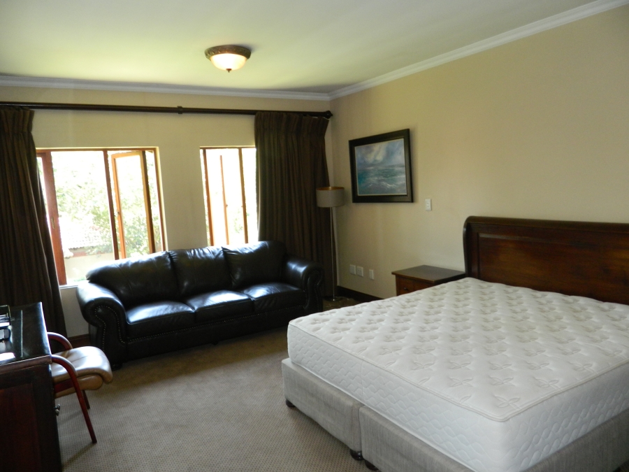 To Let 4 Bedroom Property for Rent in Silver Lakes Golf Estate Gauteng