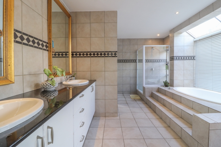 3 Bedroom Property for Sale in Morningside Gauteng