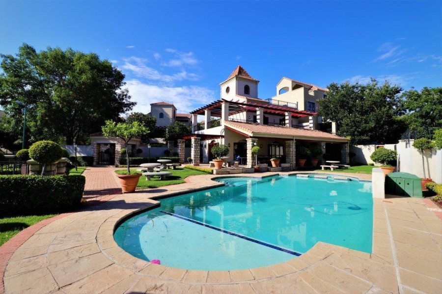 2 Bedroom Property for Sale in Morningside Gauteng