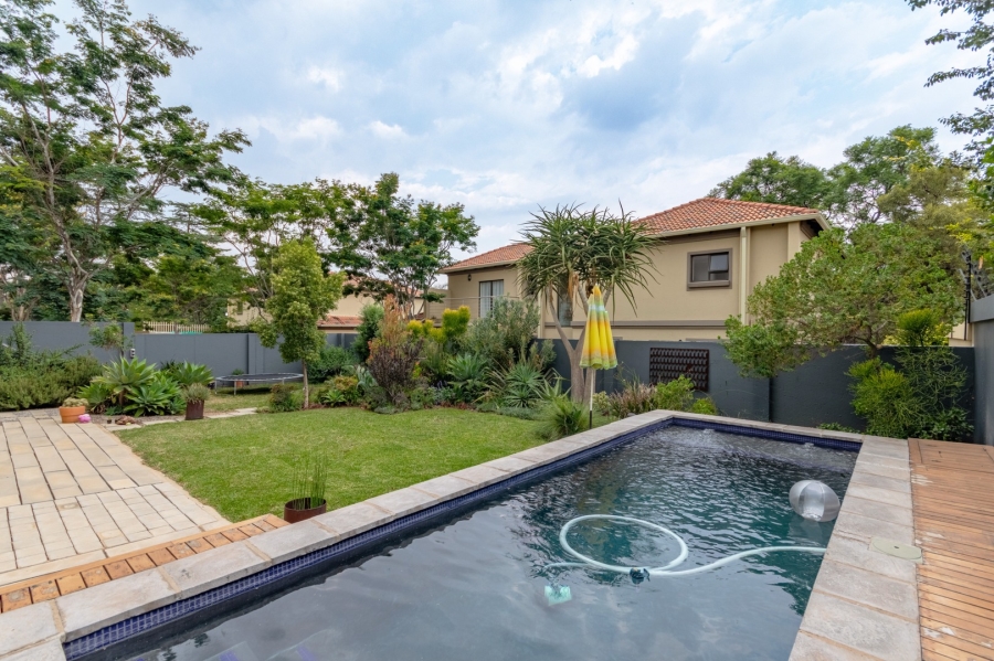 4 Bedroom Property for Sale in Bryanston Gauteng