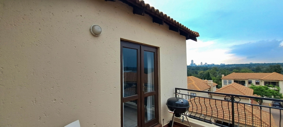 To Let 2 Bedroom Property for Rent in Bryanston Gauteng