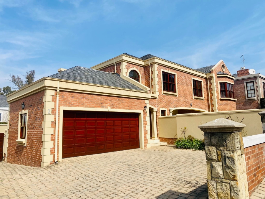 To Let 4 Bedroom Property for Rent in Melrose North Gauteng