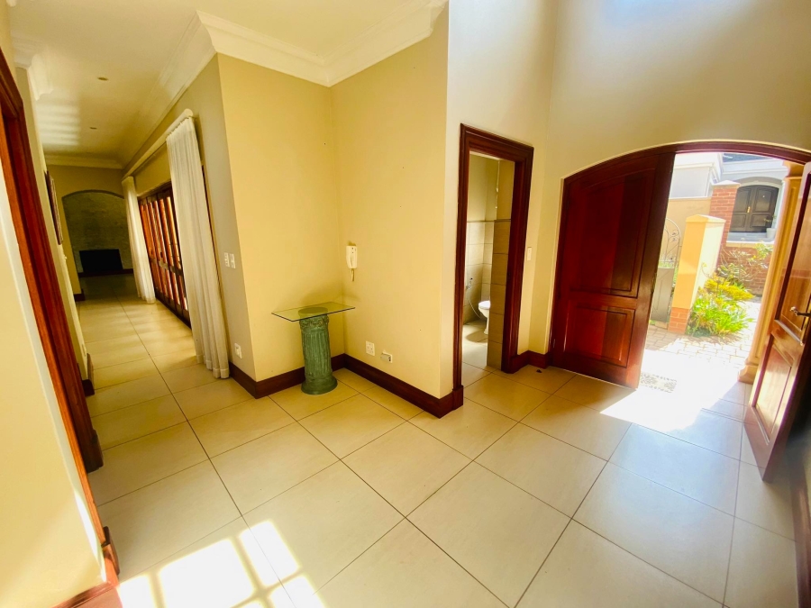 To Let 4 Bedroom Property for Rent in Melrose North Gauteng