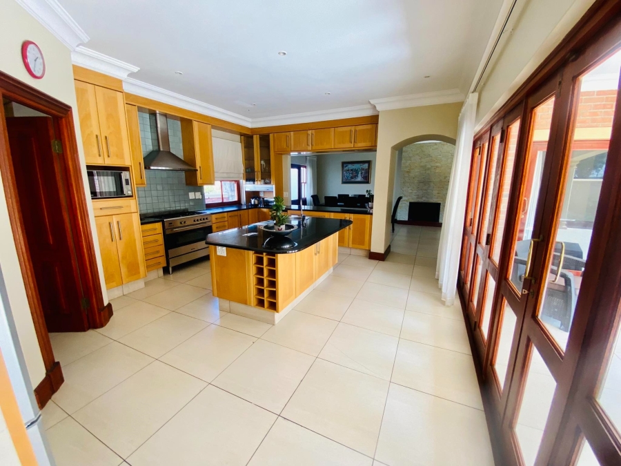 To Let 4 Bedroom Property for Rent in Melrose North Gauteng