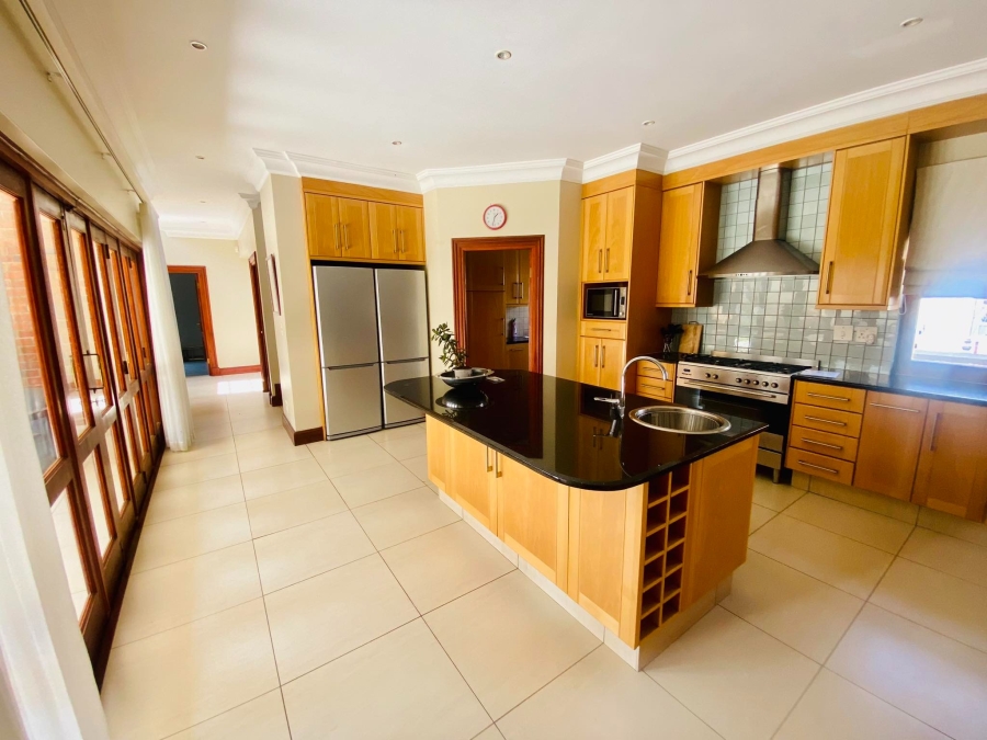 To Let 4 Bedroom Property for Rent in Melrose North Gauteng