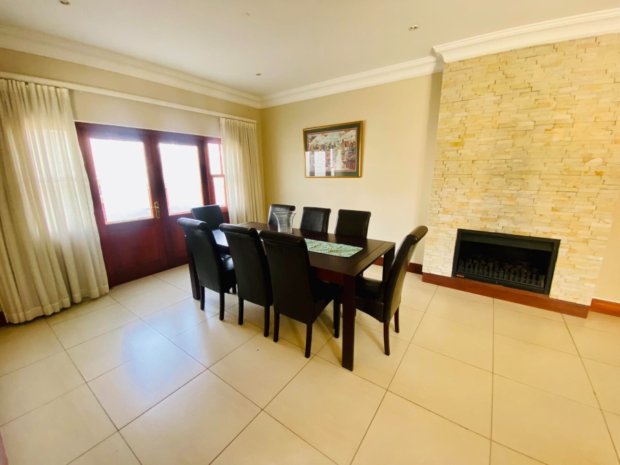 To Let 4 Bedroom Property for Rent in Melrose North Gauteng