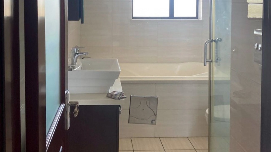 To Let 2 Bedroom Property for Rent in Blue Hills Gauteng